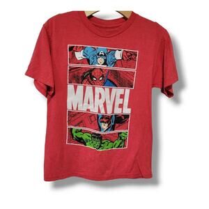 Marvel Super Heroes Youth Red Graphic T-Shirt Medium Avengers Cotton Blend